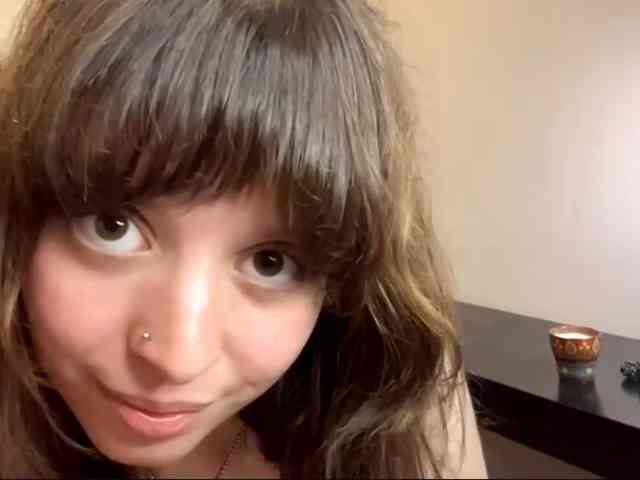 DaniTamura webcam