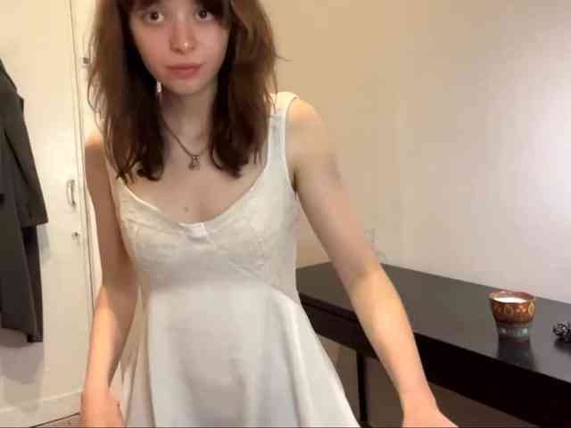 DaniTamura webcam