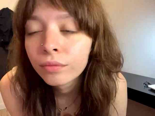 DaniTamura webcam