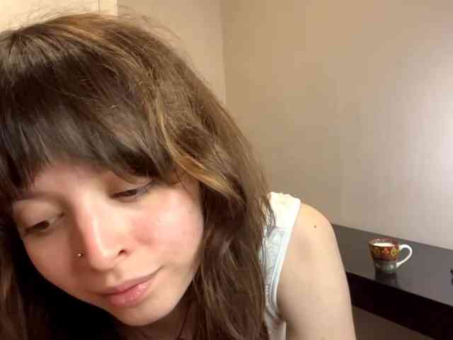 DaniTamura webcam