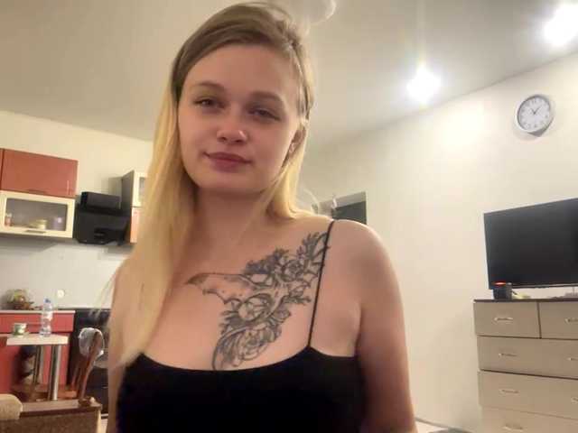LoritaWhisted live cam on BongaCams