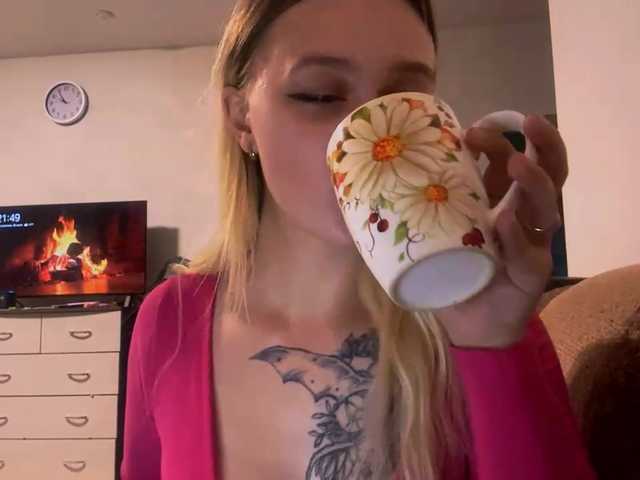 LoritaWhisted live cam on BongaCams