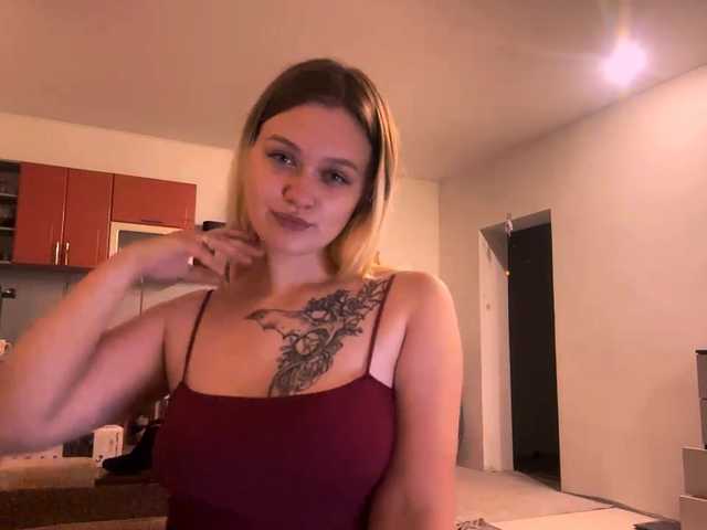 LoritaWhisted live cam on BongaCams