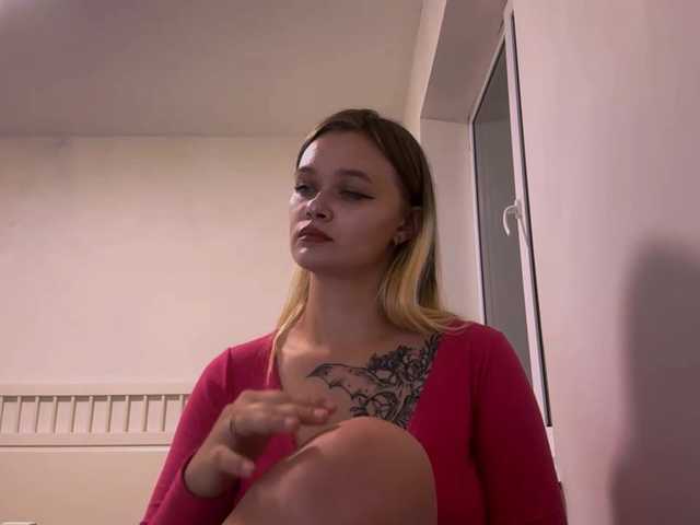 LoritaWhisted live cam on BongaCams