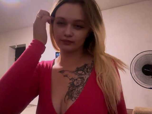 LoritaWhisted live cam on BongaCams