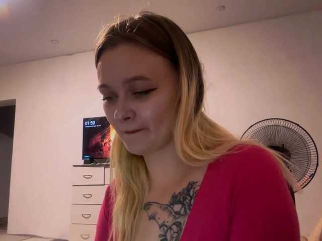 LoritaWhisted live cam on BongaCams