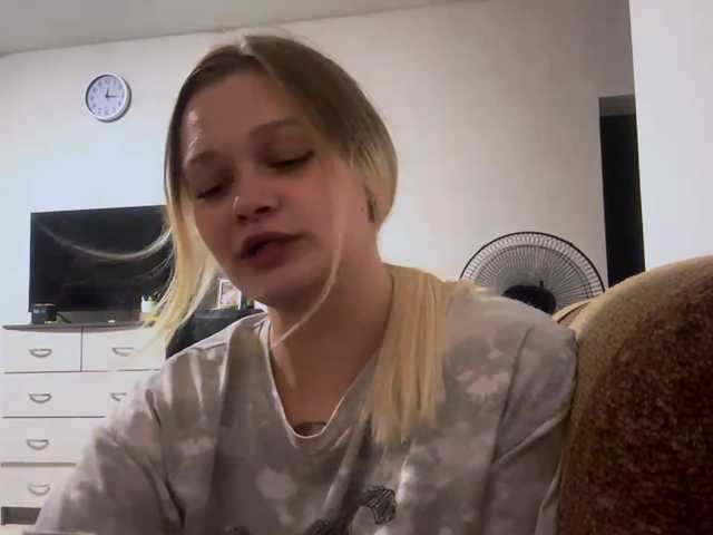 LoritaWhisted live cam on BongaCams