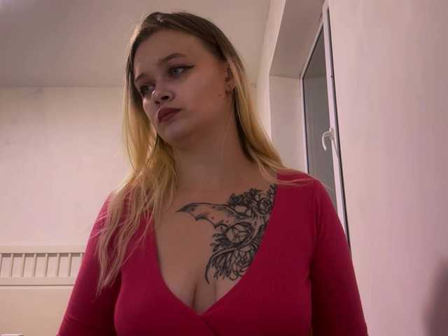 LoritaWhisted live cam on BongaCams
