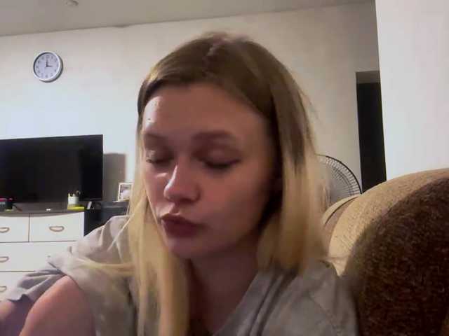 LoritaWhisted live cam on BongaCams