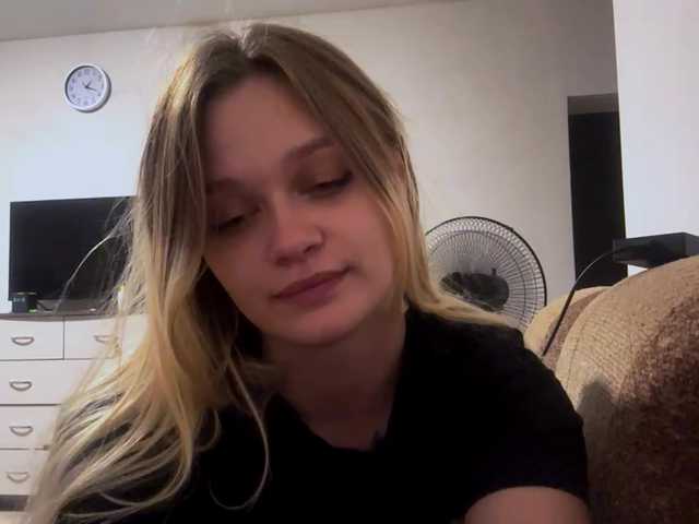 LoritaWhisted live cam on BongaCams