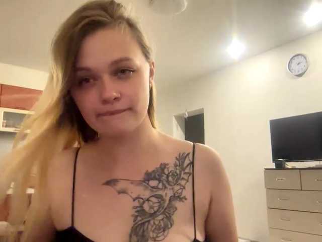 LoritaWhisted live cam on BongaCams