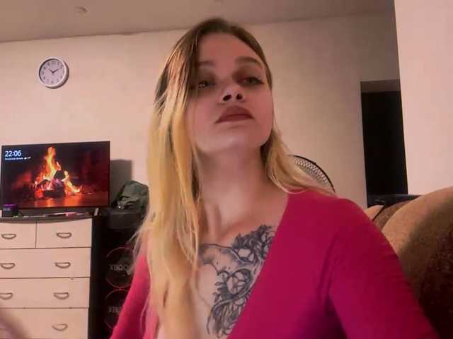 LoritaWhisted live cam on BongaCams