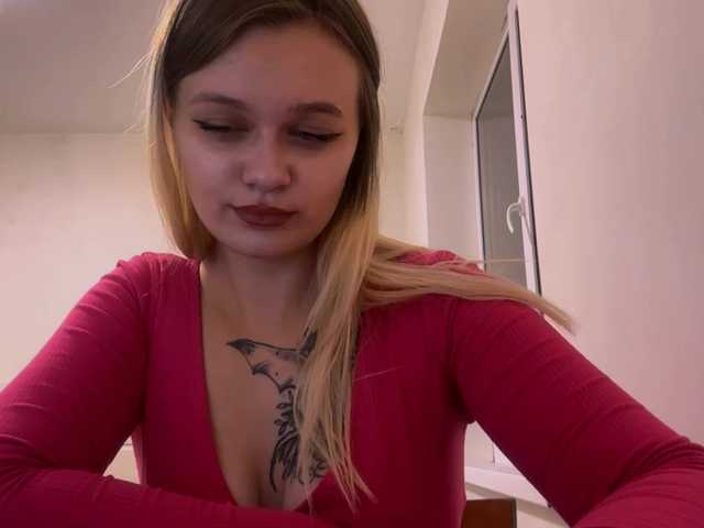 LoritaWhisted live cam on BongaCams