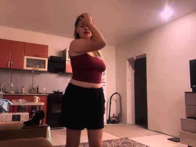 LoritaWhisted Sex Cam Show