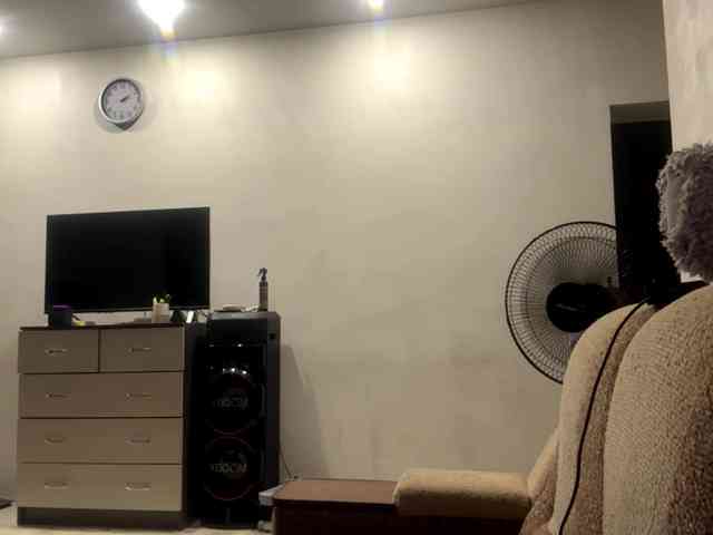 LoritaWhisted webcam