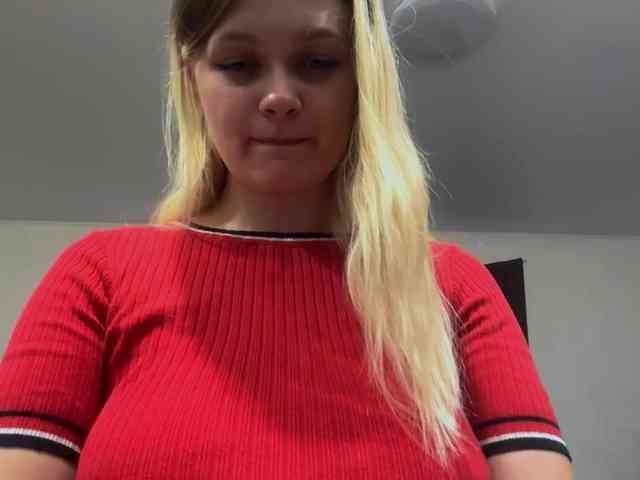 LoritaWhisted Sex Cam Show