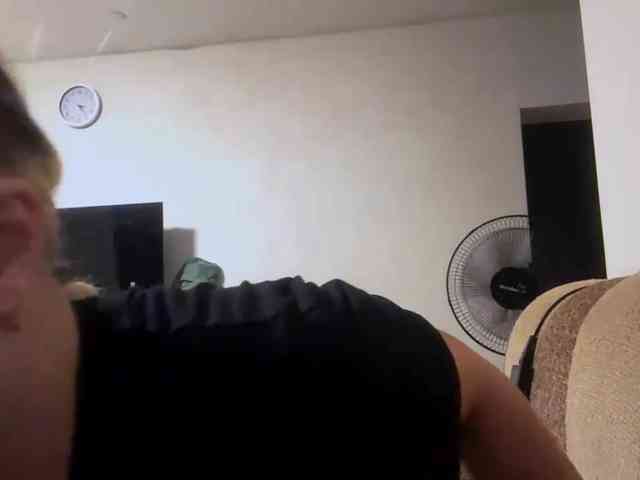 LoritaWhisted webcam