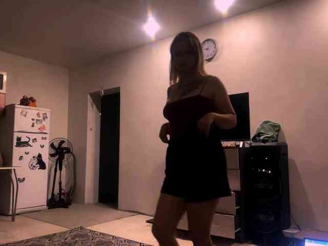 LoritaWhisted webcam