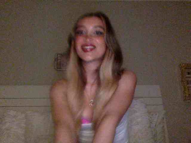 dioxoxo webcam
