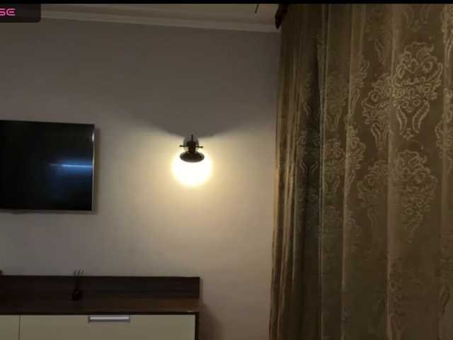 Astiia live cam