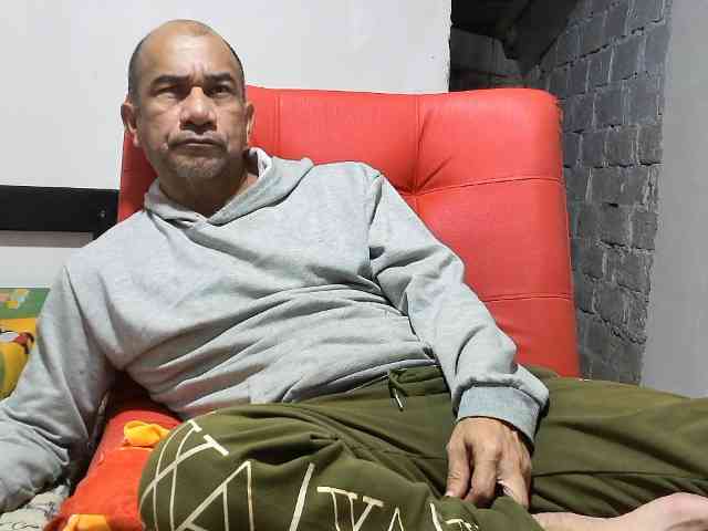 john-balthor Live Webcam on BongaCams