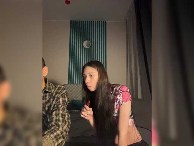 Maddycats0420 live cam on BongaCams