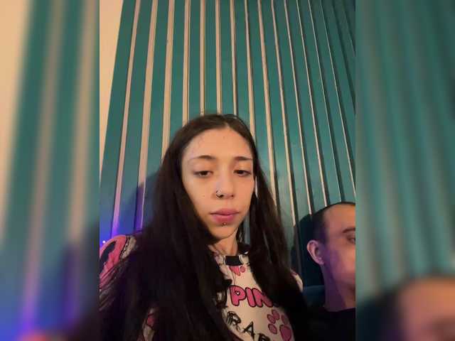 go to chat with Maddycats0420