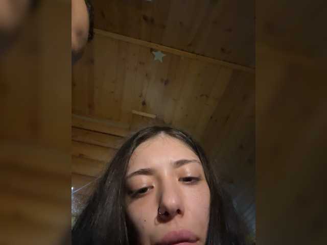 Maddycats0420 live webcam show