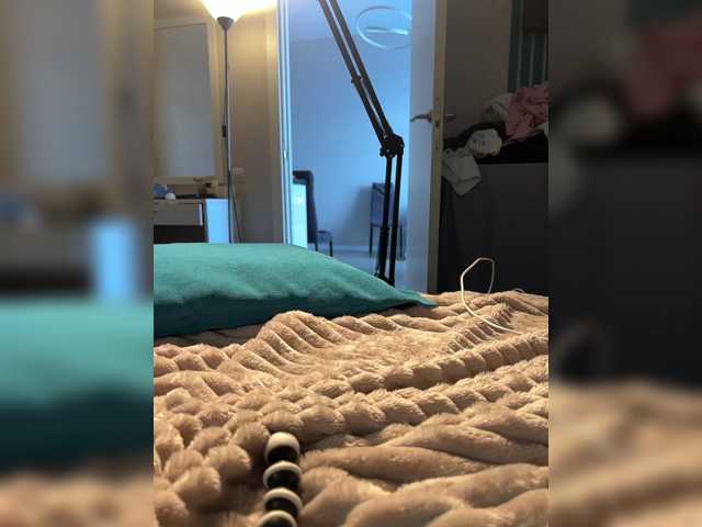 Maddycats420 live cam