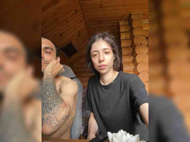 Maddycats0420 webcam