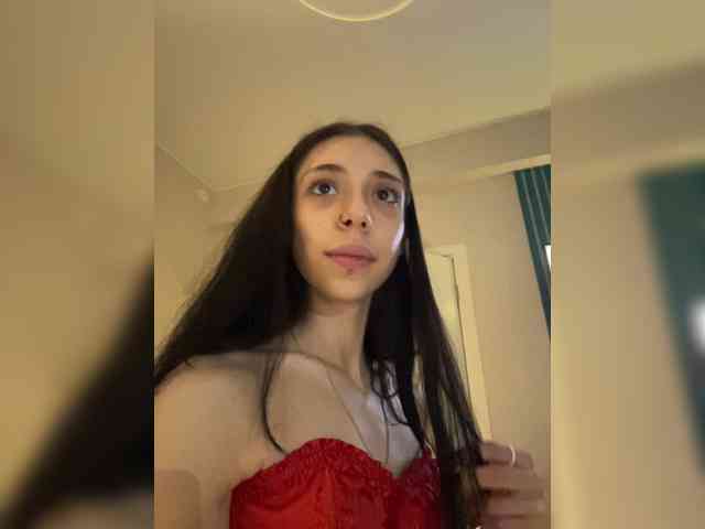 Maddycats0420 webcam