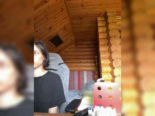 Maddycats0420 webcam