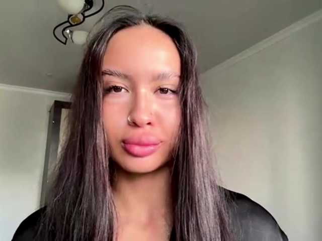 MarkettaMccuan live cam on BongaCams