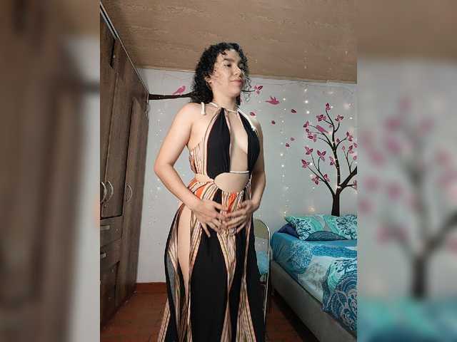 KAROLKAT live cam on BongaCams