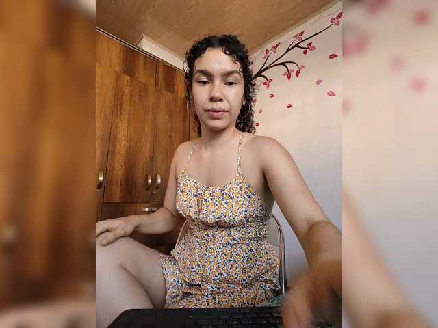 KAROLKAT live cam on BongaCams