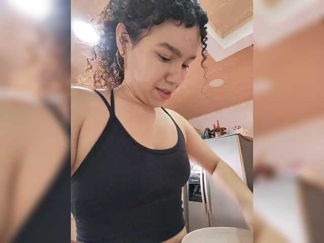 KAROLKAT live webcam show