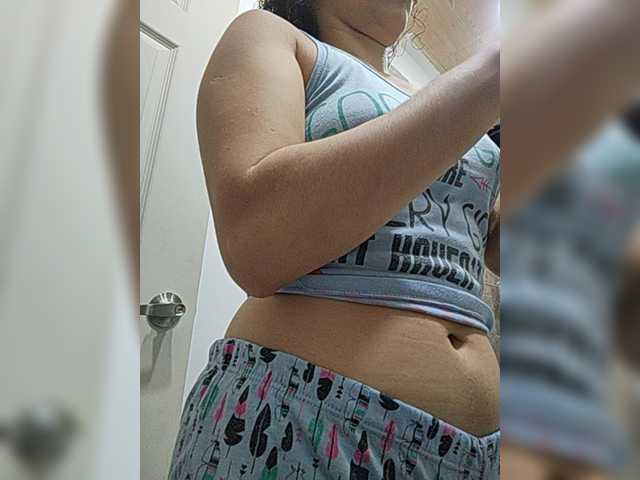 KAROLKAT live cam
