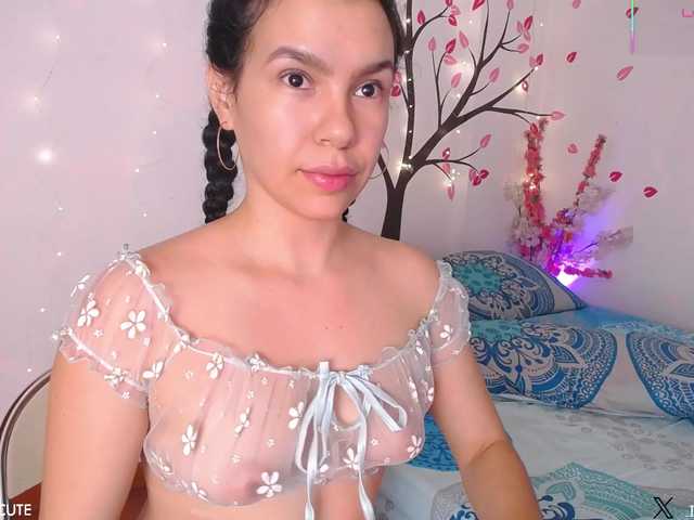 KAROLKAT live webcam show
