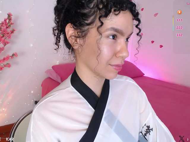 KAROLKAT live cam on BongaCams