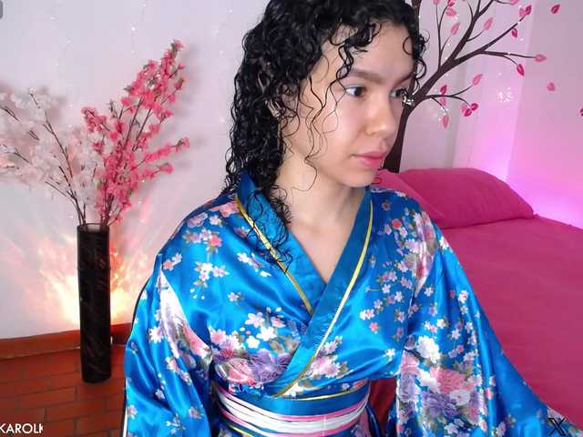 KAROLKAT live cam on BongaCams
