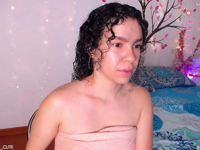 KAROLKAT live webcam show
