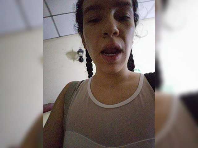 KAROLKAT live cam on BongaCams