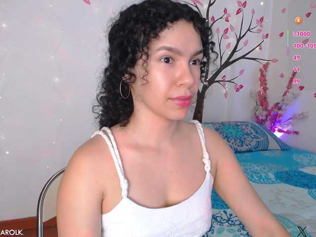 KAROLKAT live cam on BongaCams