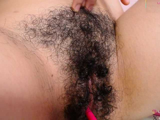 KAROLKAT live cam on BongaCams