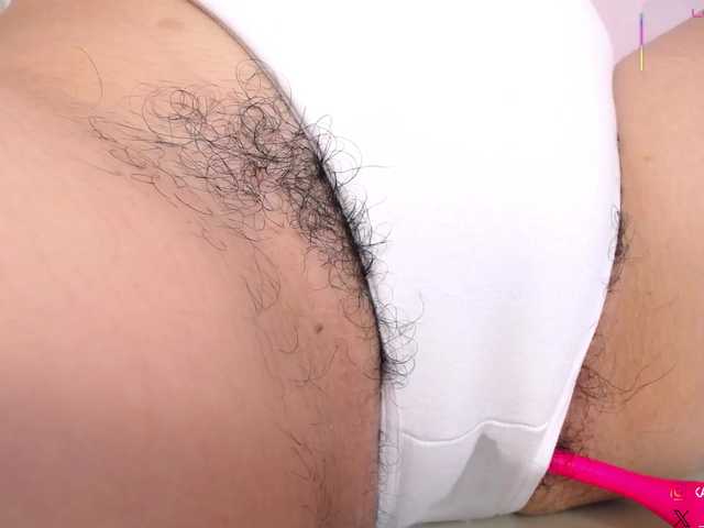 KAROLKAT live cam on BongaCams