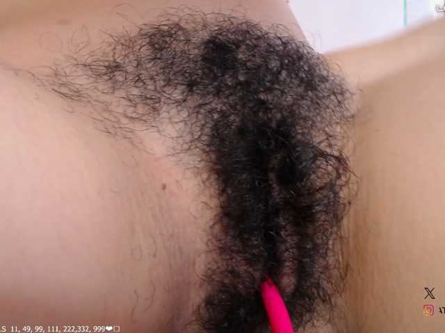 KAROLKAT live cam on BongaCams