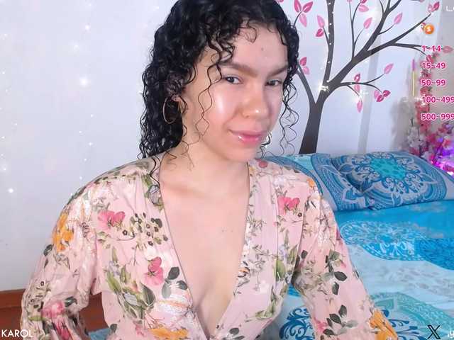 KAROLKAT live webcam show