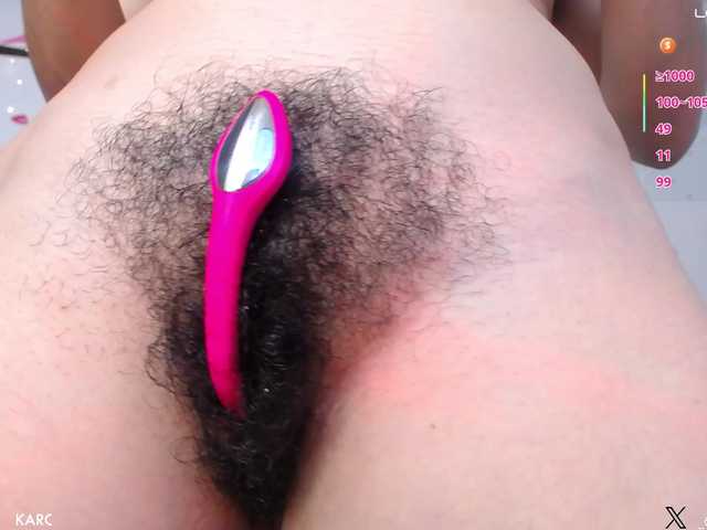 KAROLKAT live cam on BongaCams