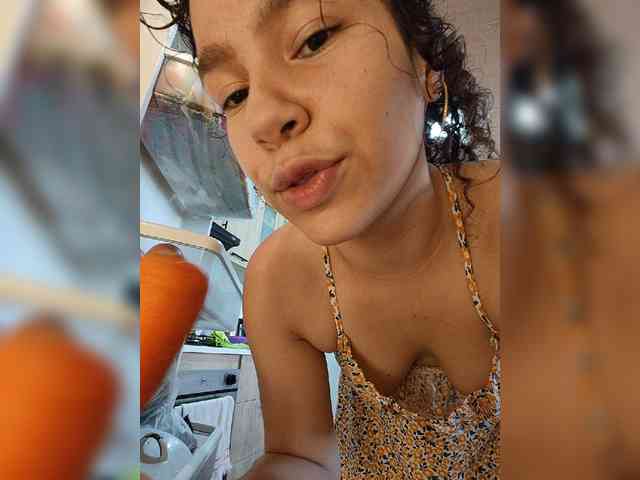 Modelo: KAROLKAT