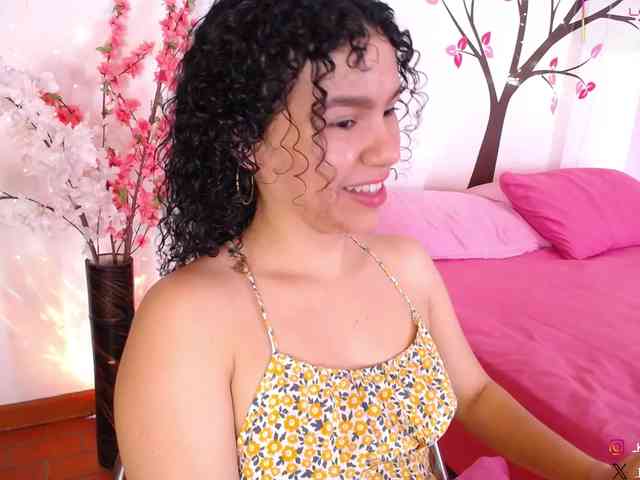 Modelo: KAROLKAT